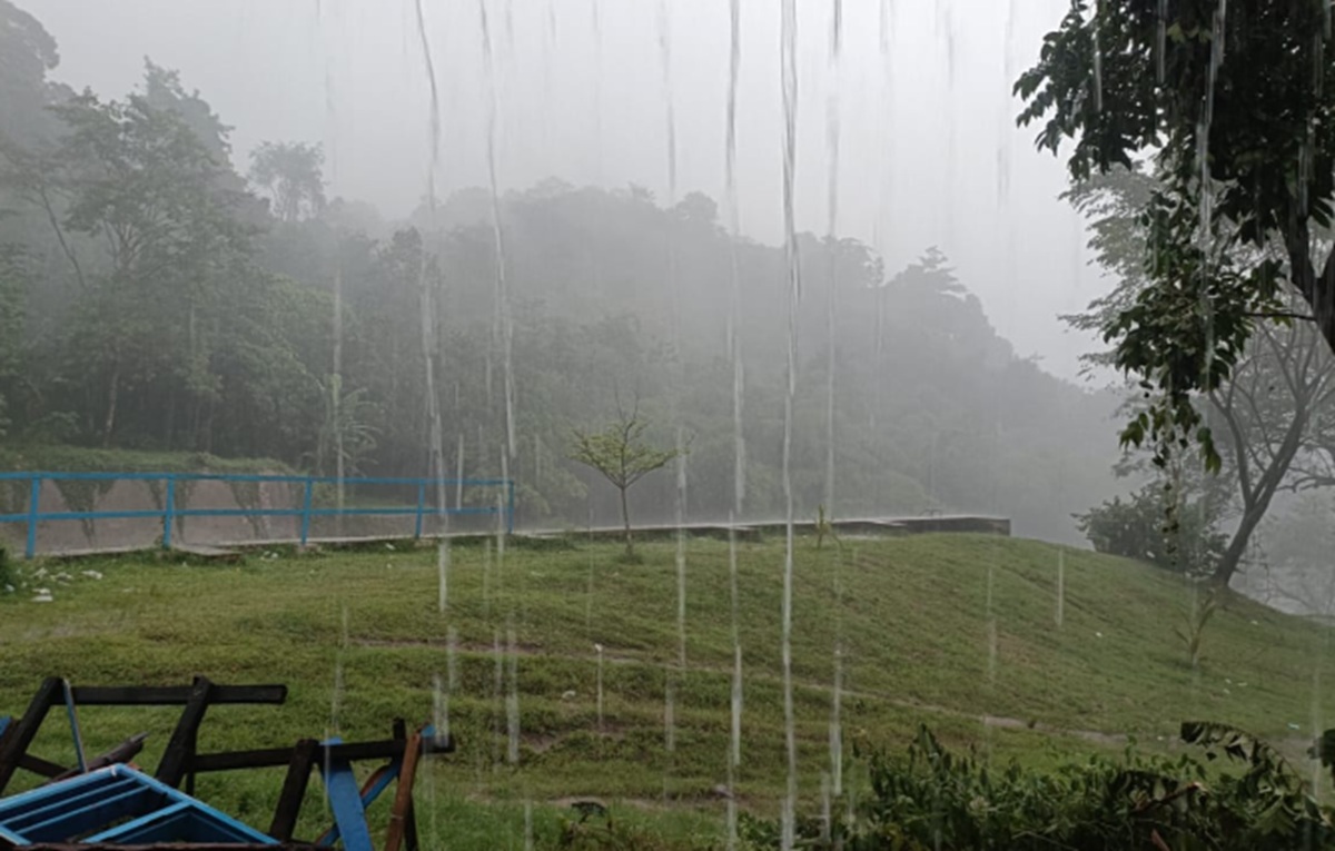 Peringatan Dini BPBD Kuningan, Hujan Lebat Berpotensi Banjir dan Longsor, Warga Diminta Waspada