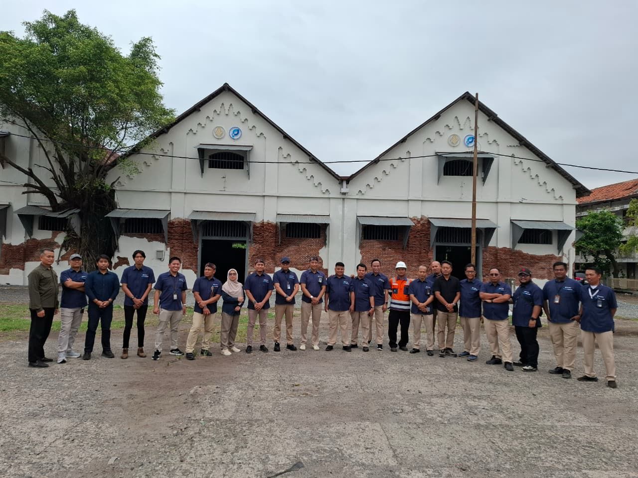 Pelindo Regional 2 Cirebon Lakukan MWT Jelang Festival Komunitas Seni Media 2025