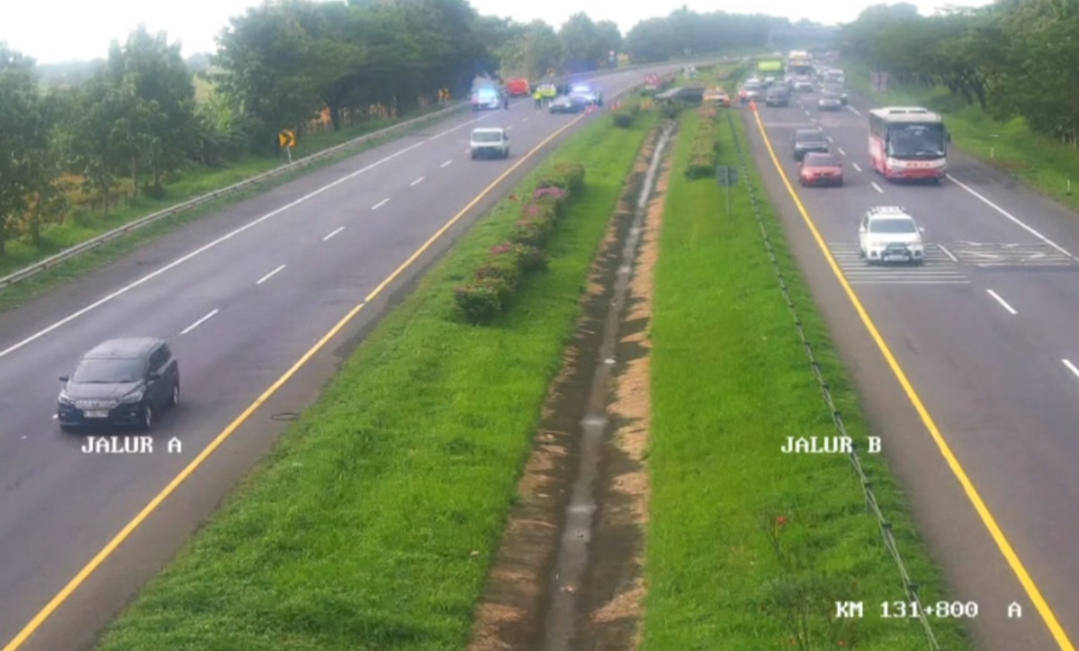 Update Arus Balik: One Way Lagi di Cipali Hari Ini, Petugas Mulai Sterilisasi Jalur Sejak Pagi