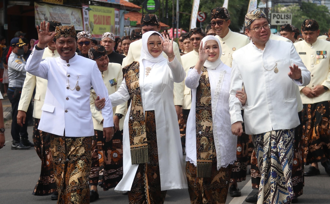 Pimpin Upacara Hari Jadi Kota Cirebon, Effendi Edo: Jaga Kota Ini Seperti Rumah Sendiri