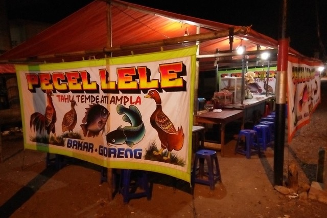 5 Kedai Pecel Lele Terenak di Jalan Fatahillah Kabupaten Cirebon