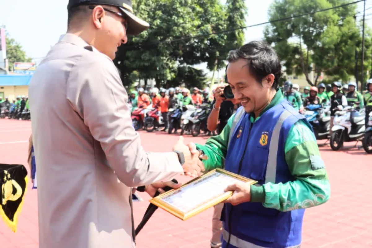 Kisah Driver Ojol Bantu Polisi Ungkap Kasus Pembunuhan di Majalengka hingga Diganjar Penghargaan