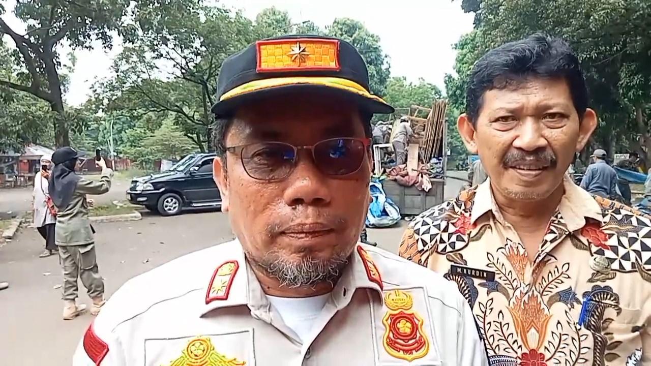 Pembongkaran Warung Bakal Berlanjut ke Kawasan Keraton Kacirebonan