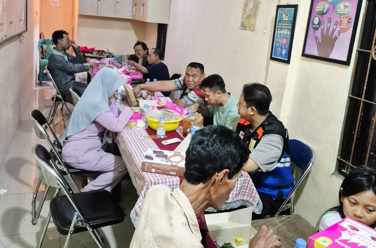 Momen Ramadan, Warga Lemahwungkuk Cirebon Pererat Silaturahmi Lewat Bukber