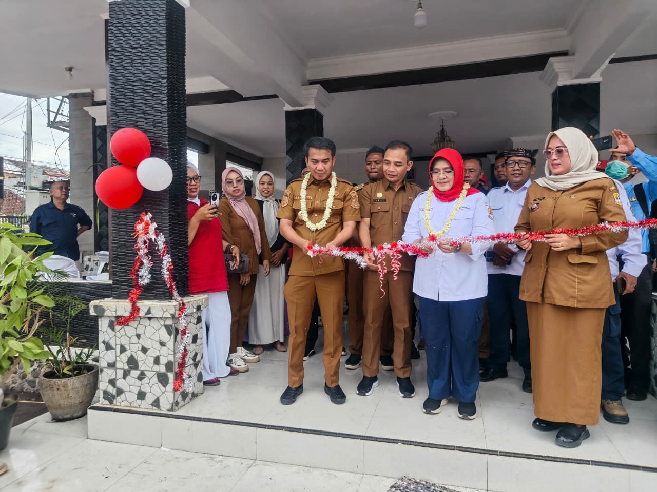Wabup Cirebon Resmikan Kampung Donor Darah di Desa Babakan Gebang 