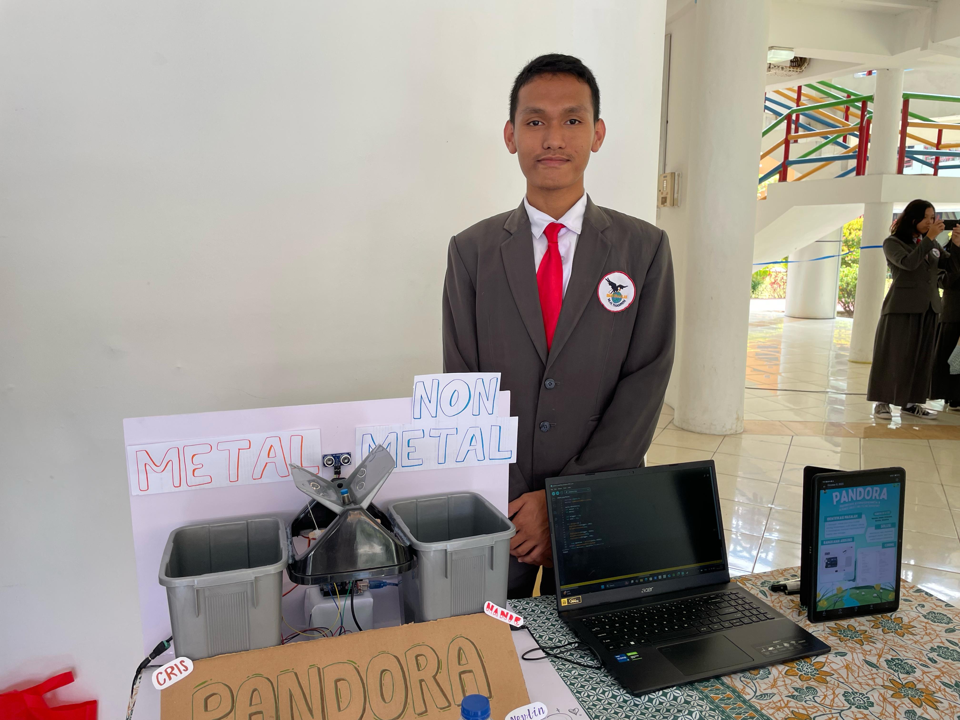 Lewat Program Sekolah Garuda, Cornelis Christian Anak Tukang Tambal Ban Yakin Bisa Kuliah di Cambridge