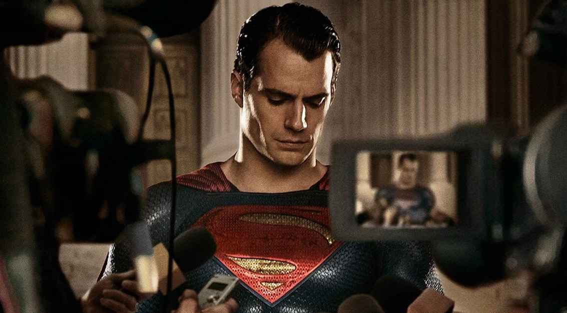 Henry Cavill Mengucapkan Selamat Tinggal Pada Superman 
