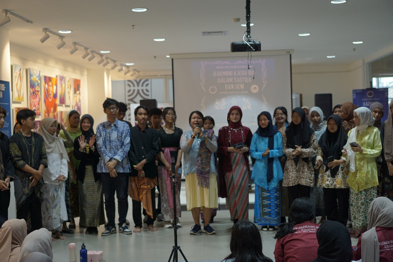 IPB Cirebon Launching UKM Simfoni Jiwa, Wadahi Minat Mahasiswa di Bidang Seni dan Sastra