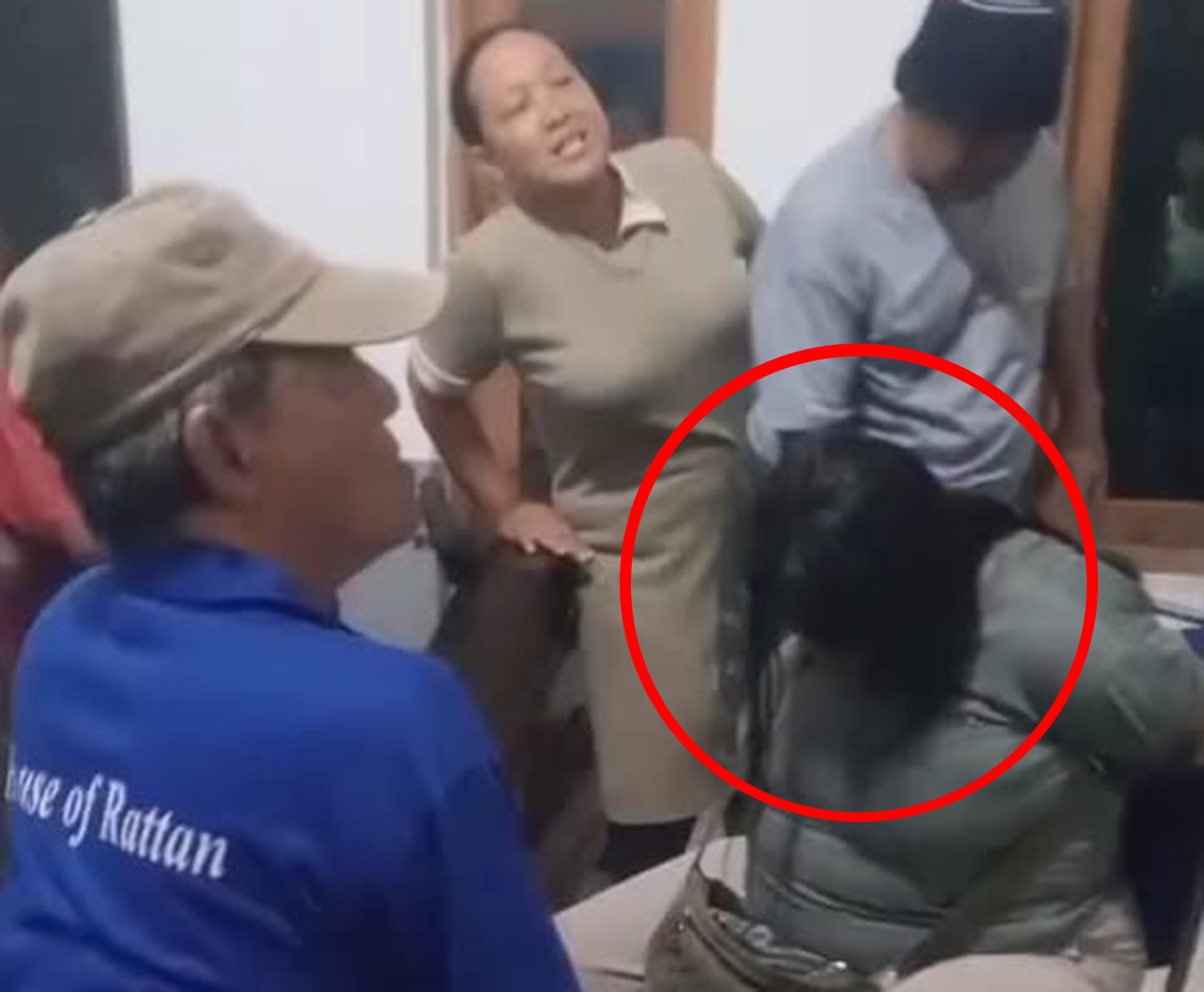 Seorang Perempuan Diamankan Warga Desa Danawinangun, Diduga Pelaku Pencurian