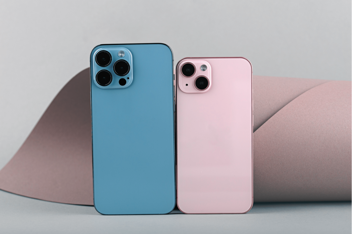 Update Harga iPhone di iBox Terbaru April 2026, iPhone 14 Turun Harga!