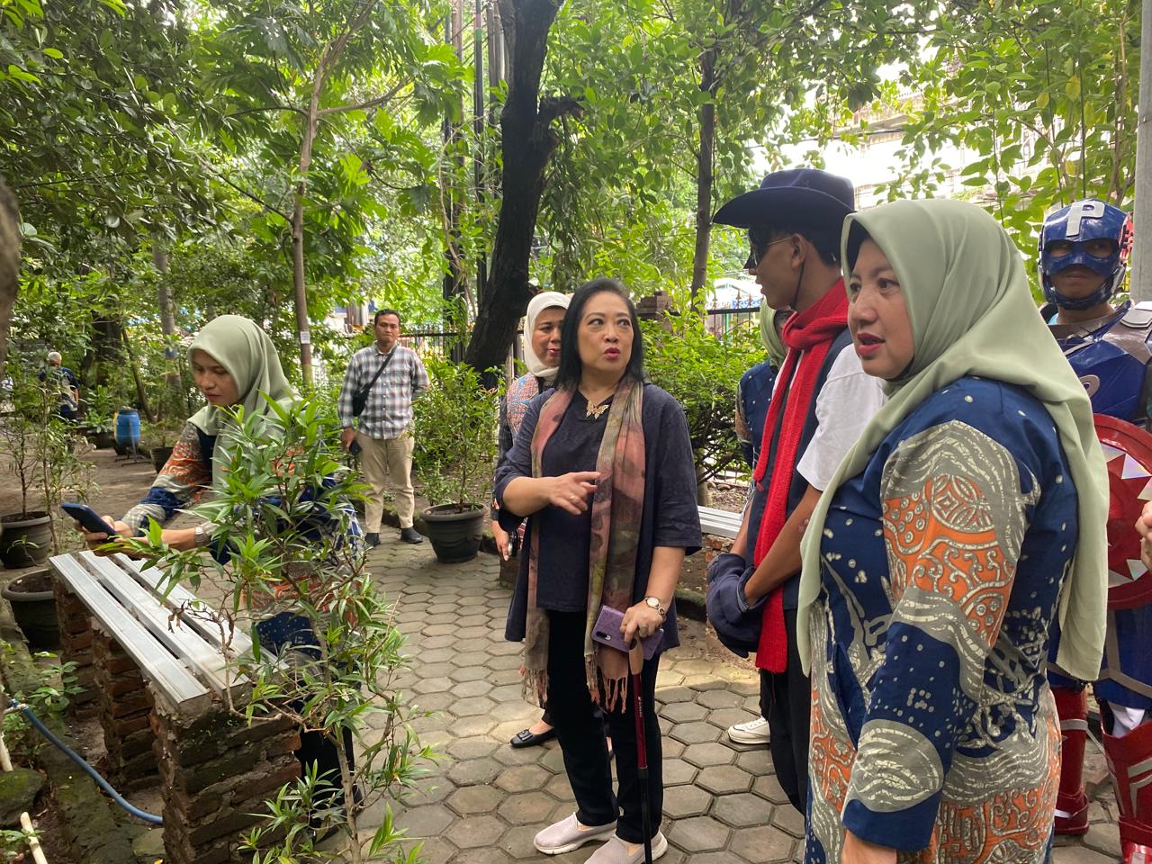 KLHK Tinjau Program Adiwiyata Mandiri di SMPN 7 Cirebon