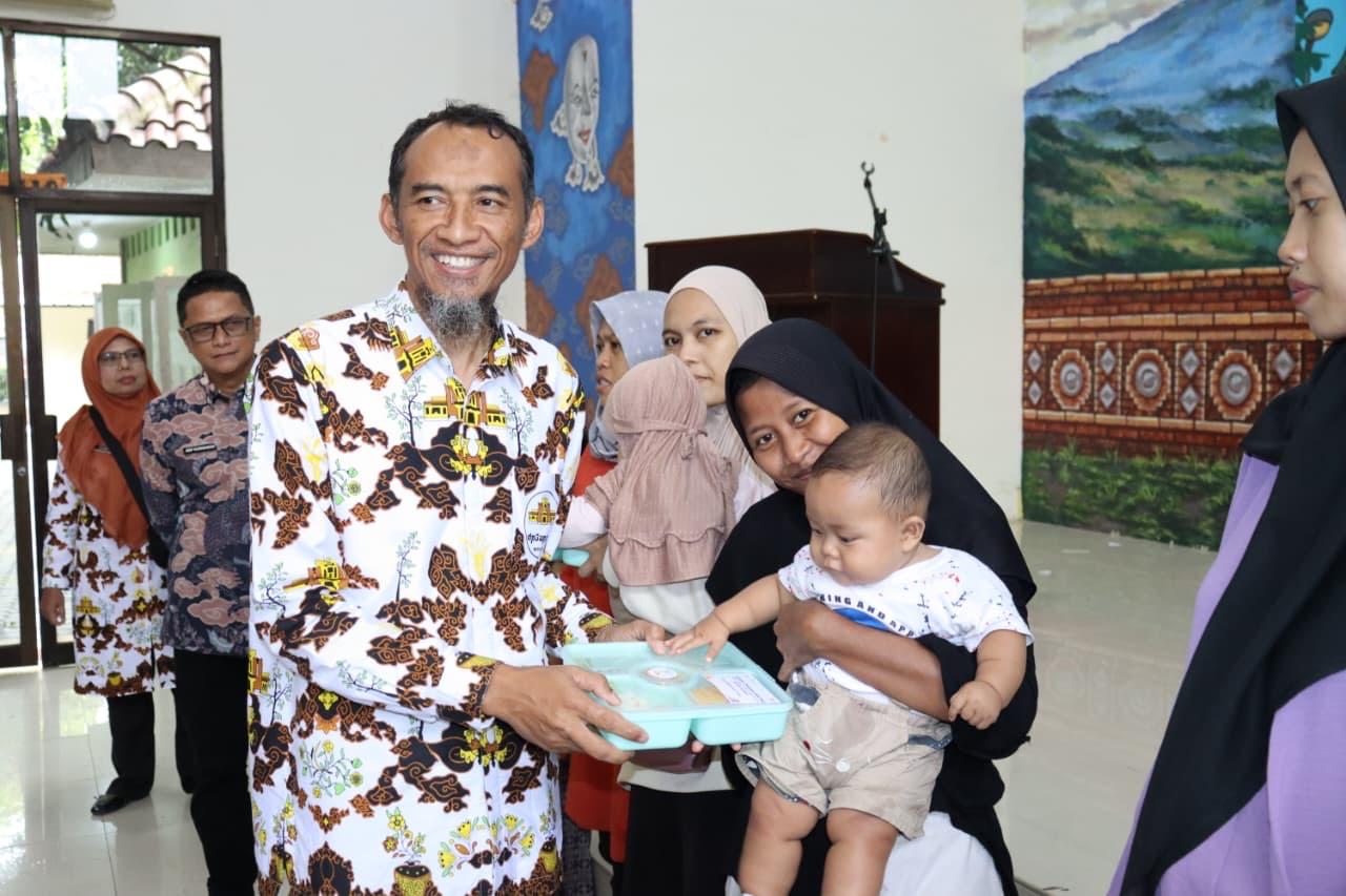 DP3APPKB Gandeng Perusahaan Bagikan Nutrisi Ibu Hamil dan Balita 