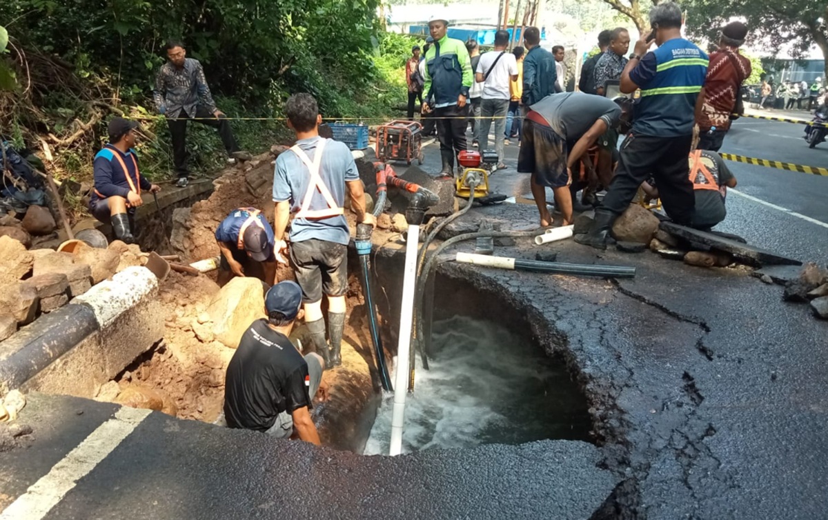 Bukan Pertama Kali Pipa PDAM Bocor di Plangon, Adakah Pengaruh Sesar Baribis, Simak Jawaban Dirut