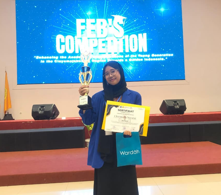 Mahasiswi IPB Cirebon Sabet Juara 3 Lomba Esai