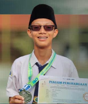 Santri Al Hikmah Raih Perak  Olimpiade Matematika