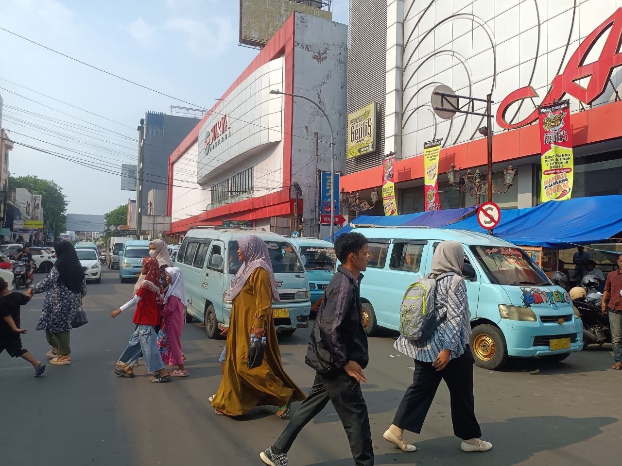 Atasi Macet di Depan Asia-Surya, Dishub Kota Cirebon Siapkan Kanalisasi 100 Meter