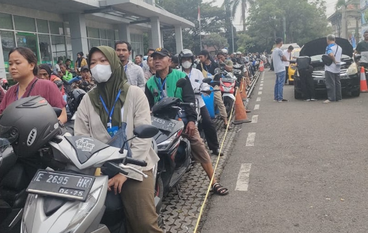 MANTAP! Sesuai Arahan KDM, Pemutihan Pajak Kendaraan di Jabar Diperpanjang