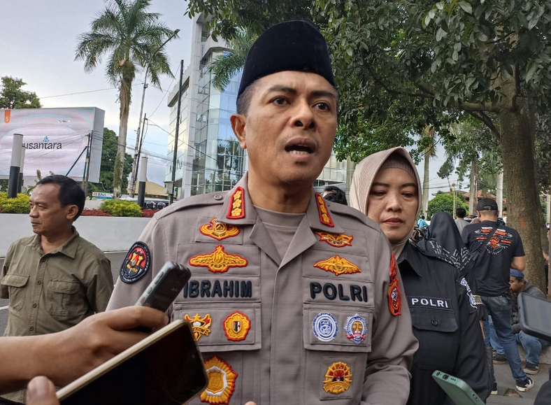 Sniper Polda Jawa Barat Disiagakan untuk Kawal Arus Mudik 2023