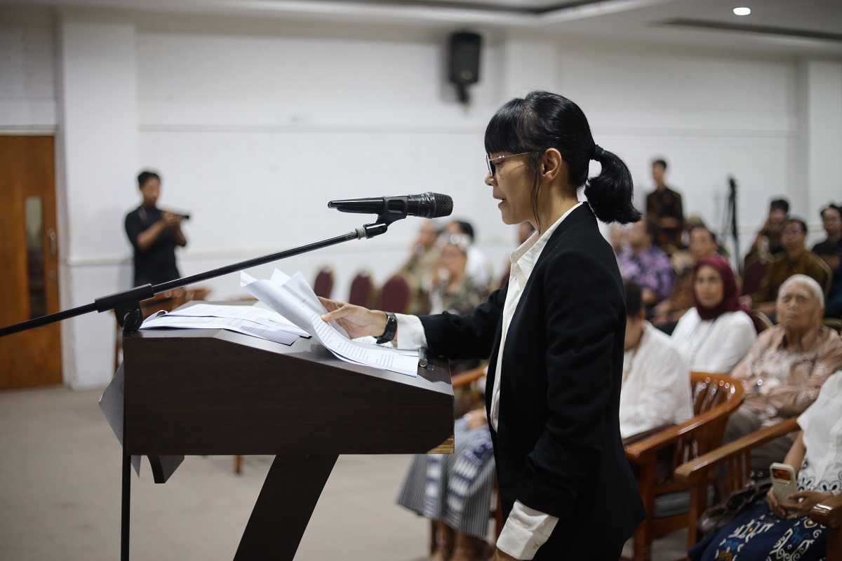 Cirebon Bangga! Sinta Ridwan Sah Jadi Doktor di UI, Sidang Promosi Disertai Pameran Paleografi Sumatra