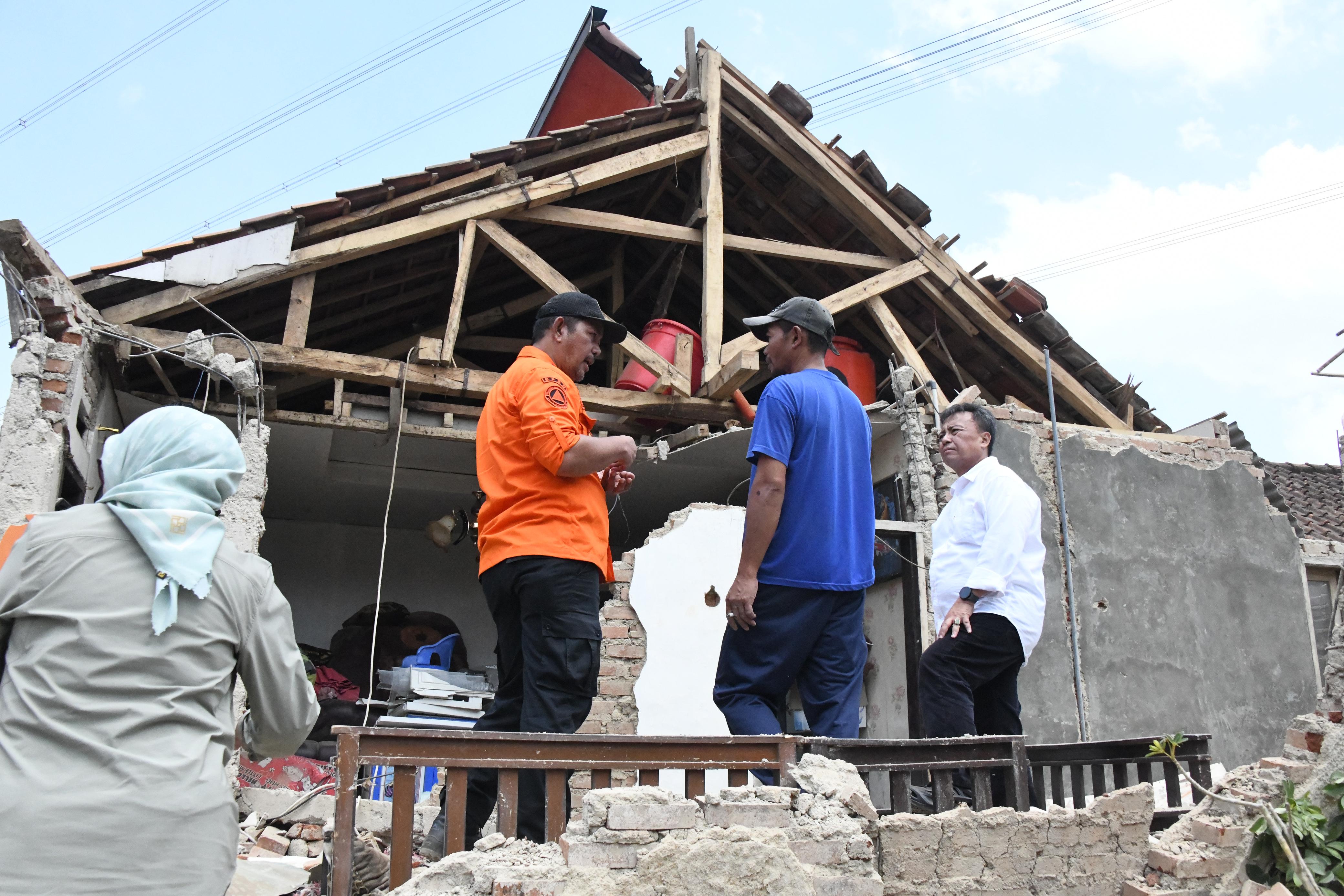 Pantau Posko Bencana Gempa Bumi, Sekda Jabar Pastikan Masyarakat Dapat Pelayanan