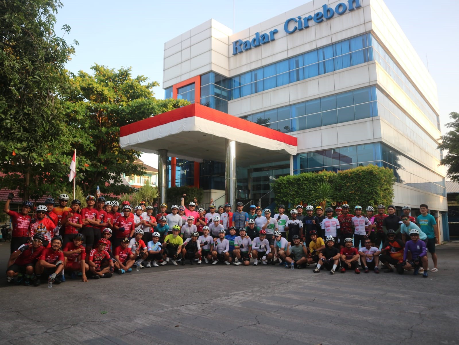 Gowes Kemerdekaan: Merayakan HUT Ke-79 RI, Start dari Radar Cirebon ke Kuningan, Finish di Swiss-Belhotel