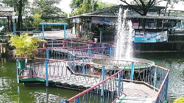 Menjelajah Kolam Renang Ciperna Cirebon, Tempat Wisata Waterpark dengan Beragam Fasilitas