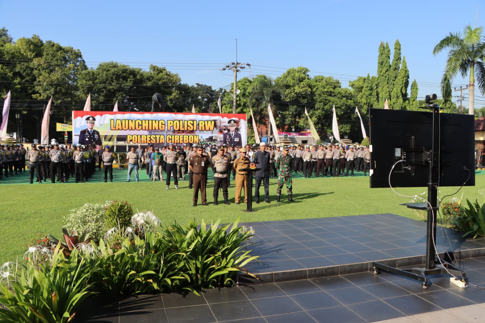 Polresta Cirebon Launching Polisi RW Tingkat Kabupaten Cirebon