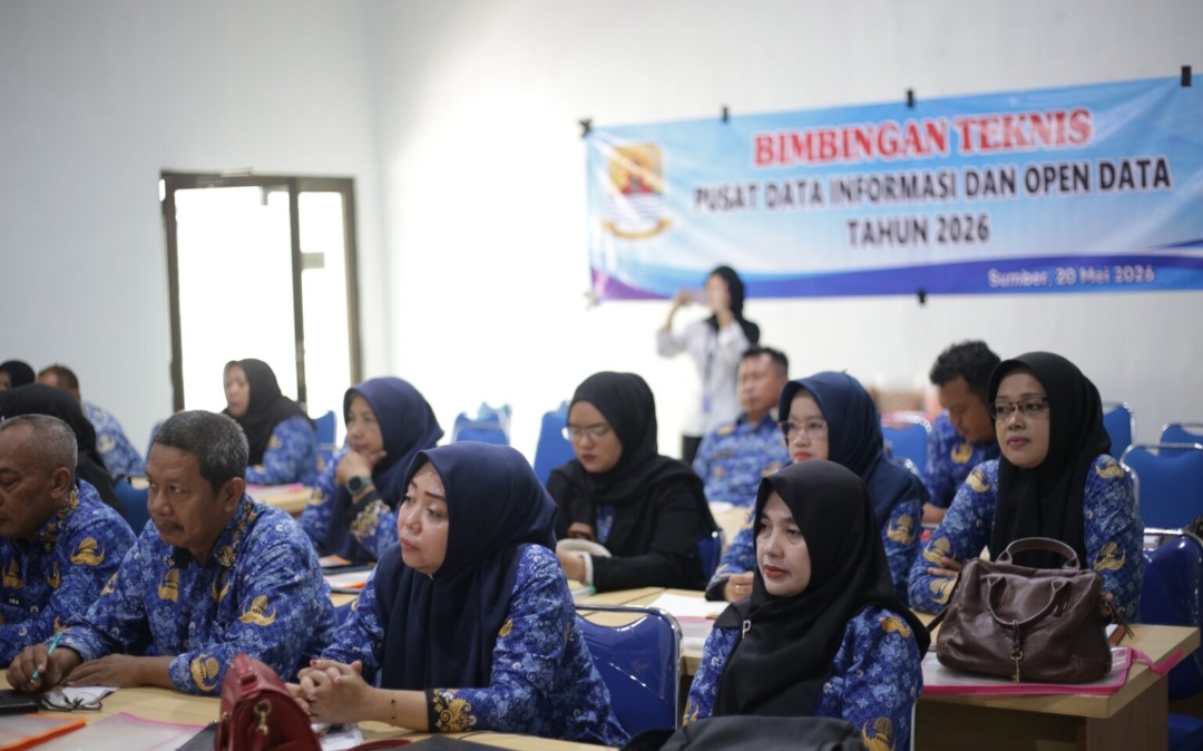 Diskominfo Cirebon Dorong Kecamatan Melek Data, Bimtek Pusdatin Jadi Solusi