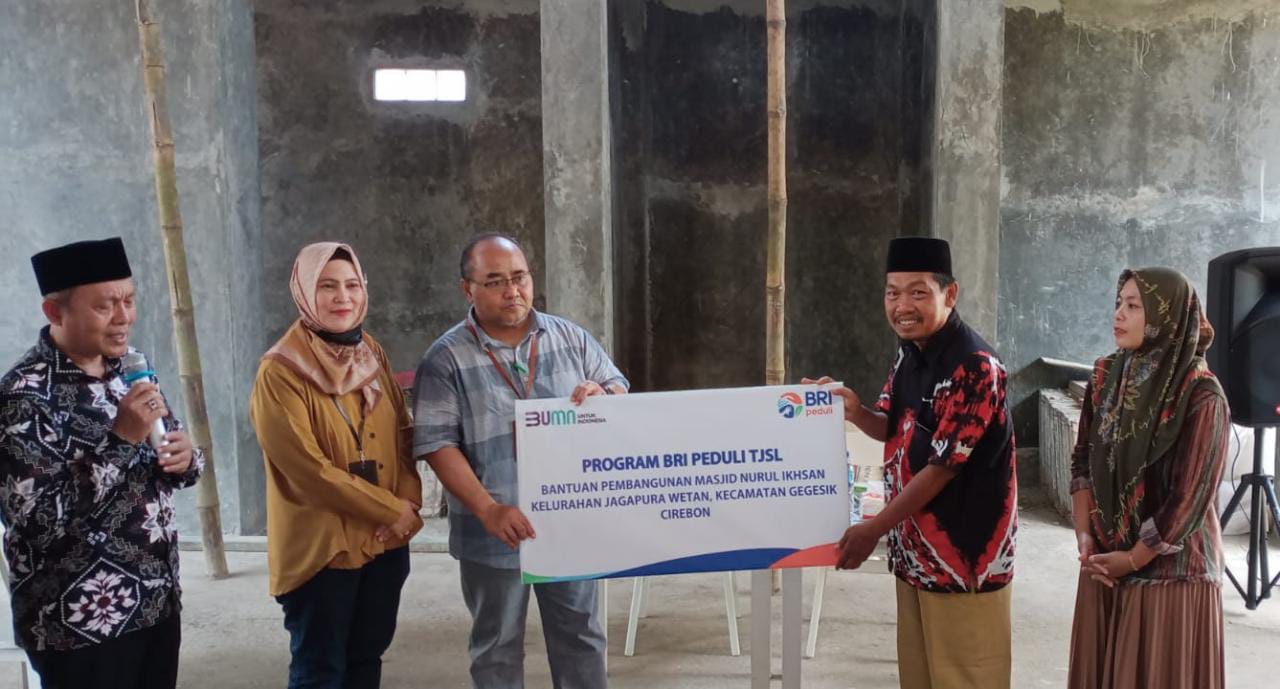 Bantuan CSR Diberikan BRI Cirebon Kartini untuk Masjid Nurul Ikhsan Jagapura Wetan Cirebon