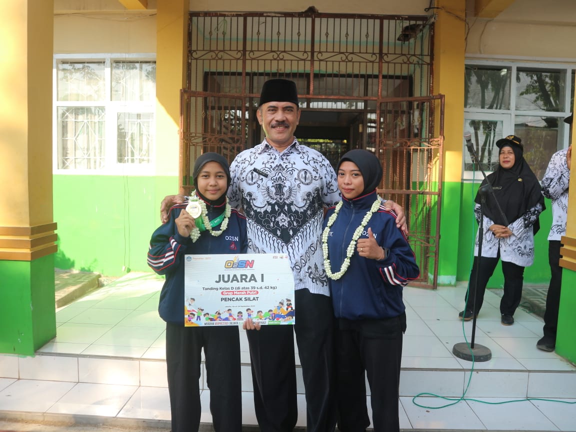 Kartika Dewi Didukung Pihak Sekolah, SMPN 11 Kota Cirebon Bangga Siswi Mungil Ini Raih Medali Emas