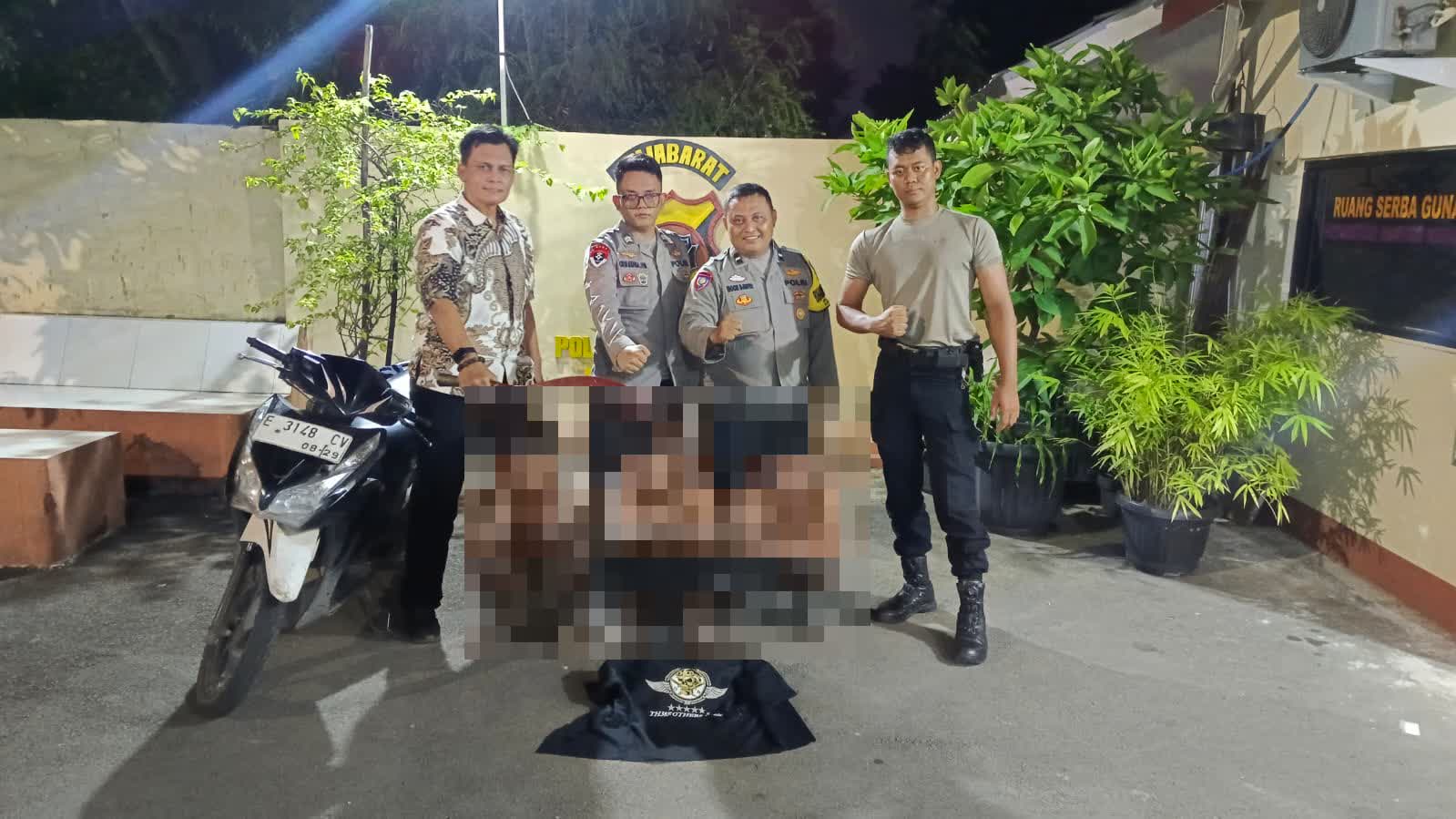 Polsek Kesambi Amankan 3 Remaja Bawa Clurit, Diduga Hendak Tawuran di Cirebon