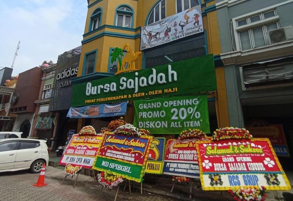 Bursa Sajadah Cibubur Kembali Beroperasi, Siap Layani Kebutuhan Ramadhan, Haji dan Umrah