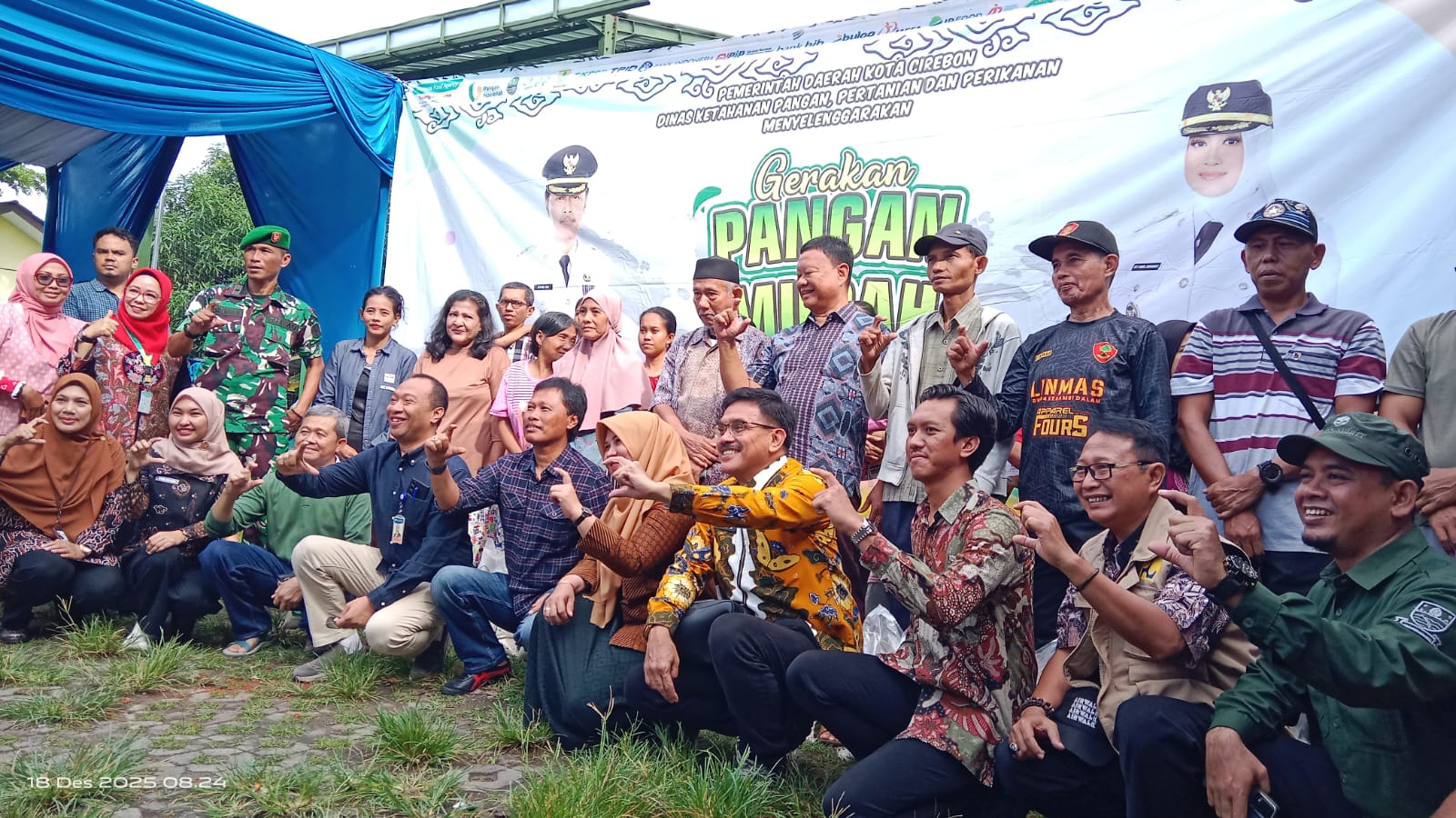 Dukung Program Pemerintah Daerah, Babinsa Drajat Monitoring Gerakan Pangan Murah di Kota Cirebon