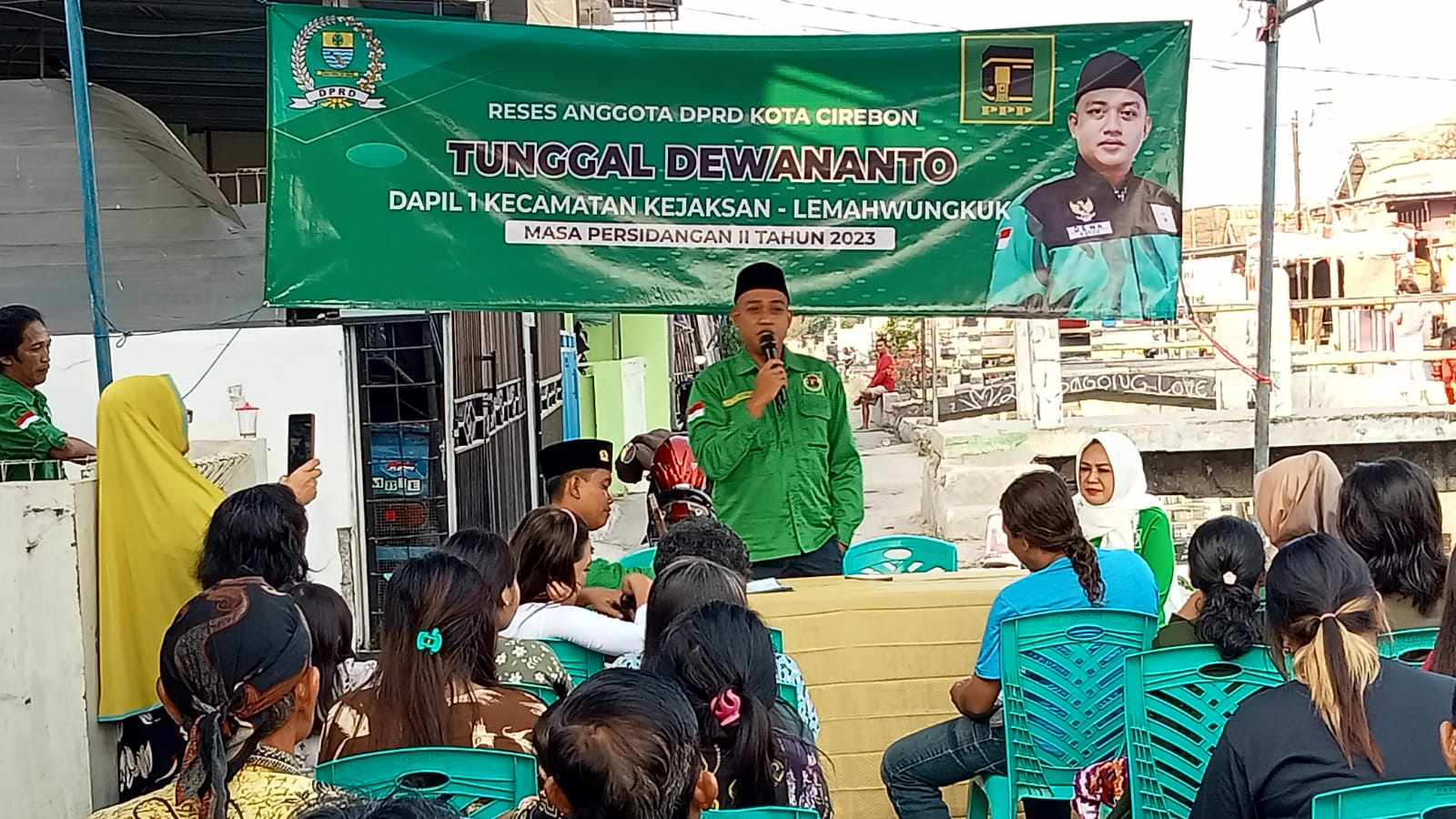 Dewa Reses Tampung Aspirasi Warga di Gang Empang Cirebon