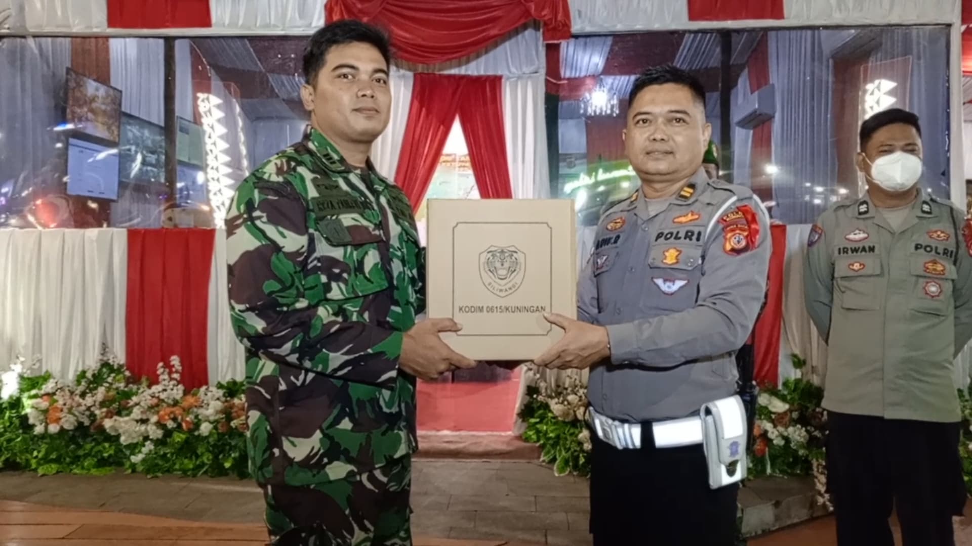 Petugas Gabungan di Kuningan Gelar Patroli Bersama Amankan Mudik Lebaran 2025