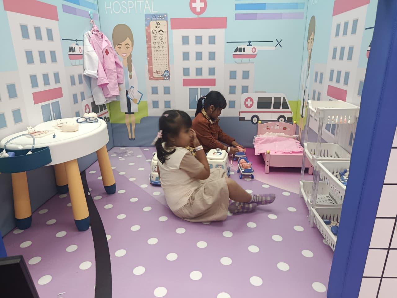 Bee Bee Land Sambut Liburan Bersama di Grage Mall 