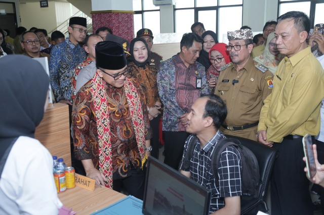 Terima Masukan dari Menteri PANRB, Bupati  Imron: Siap Dorong Optimalisasi MPP di Kabupaten Cirebon