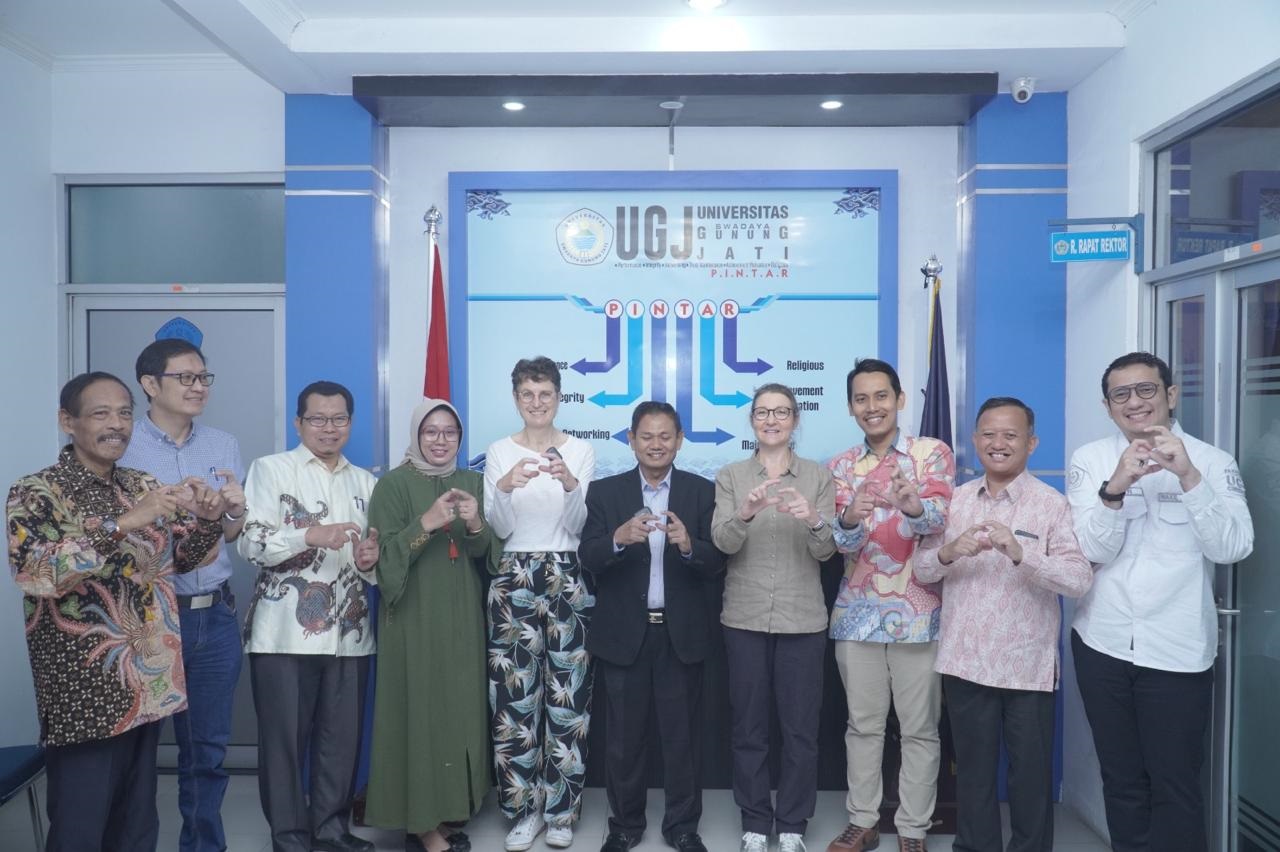 UGJ Cirebon Go International