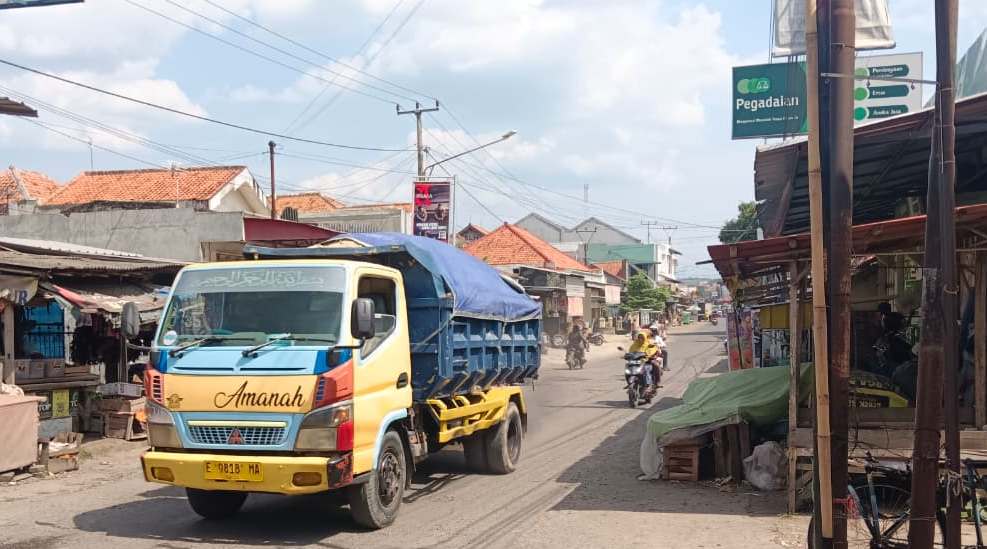 Akses Menuju RSUD Waled Terhambat, Penertiban PKL di Pabuaran Diminta Segera