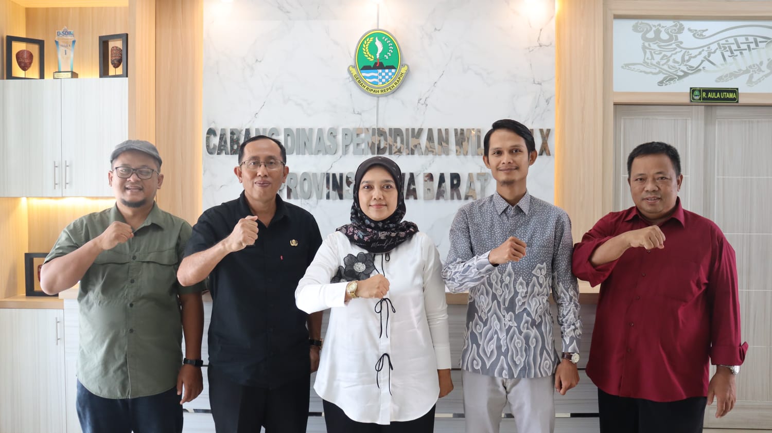 Bawaslu Kota Cirebon dan KCD X Jabar Berkolaborasi Penguatan Pendidikan Demokrasi