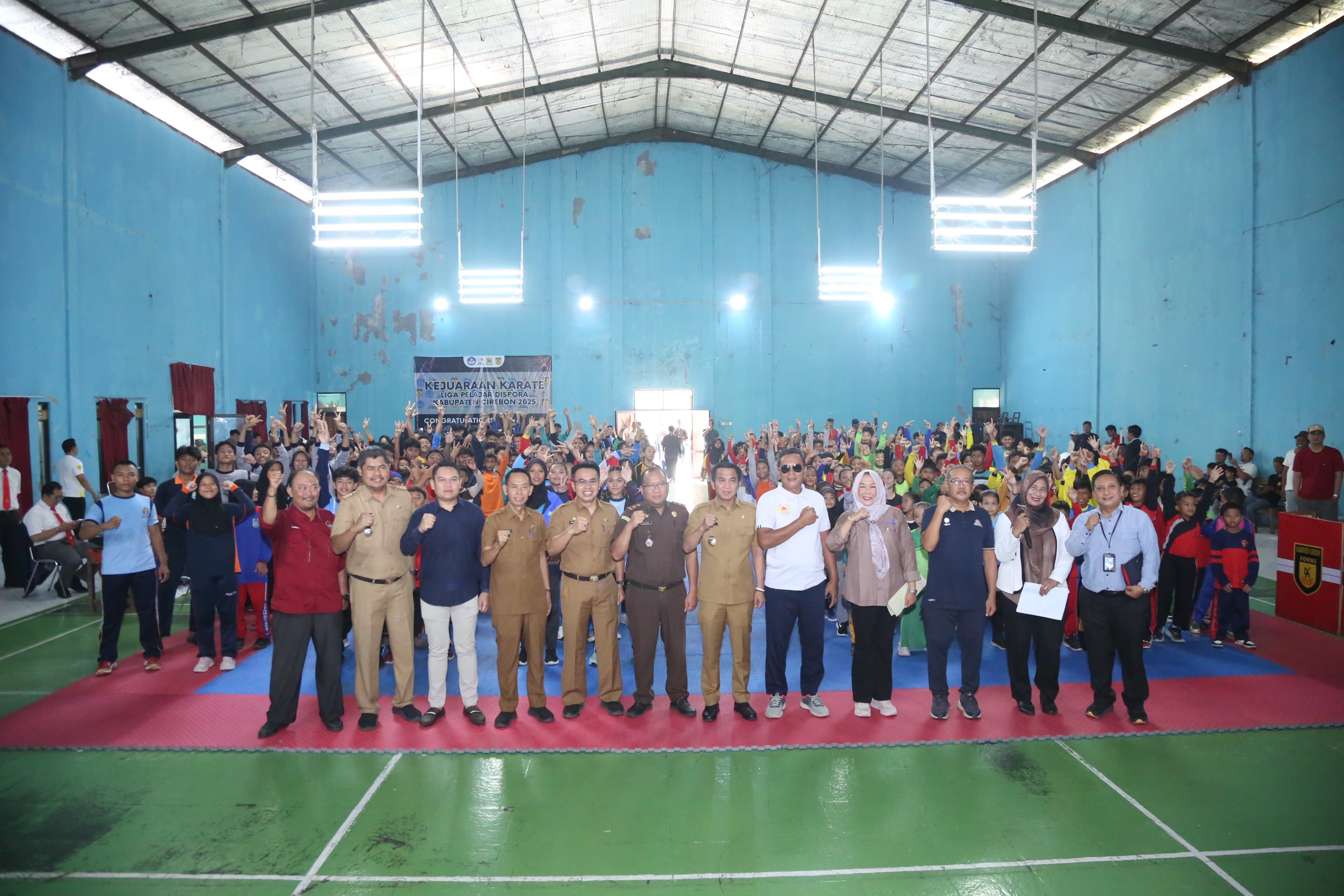 Wabup Cirebon Buka Kejuaraan Karate Pelajar, Targetkan Cetak Bibit Unggul