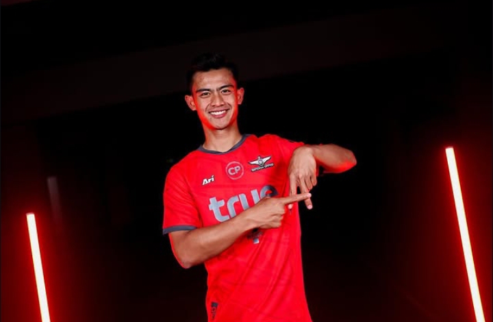 Main 14 Menit, Debut Pratama Arhan Bantu Kemenangan Bangkok United Atas Buriram