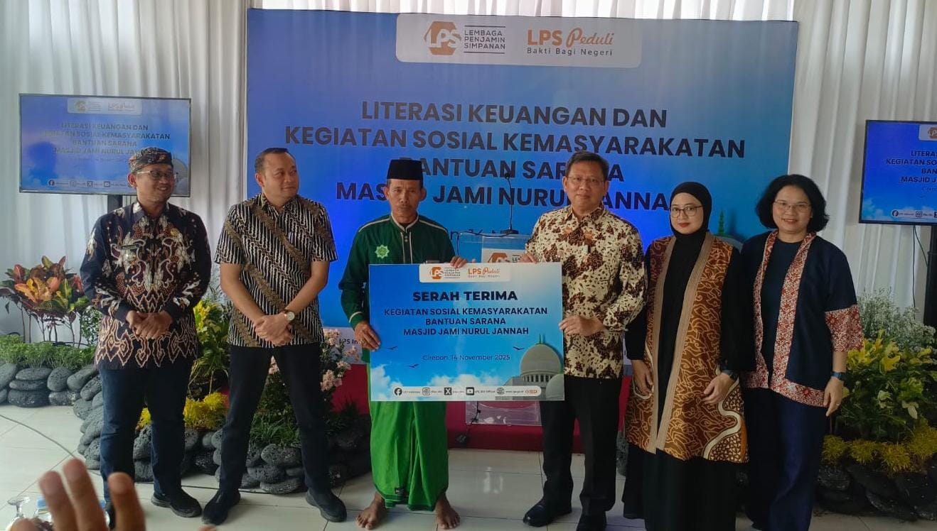 LPS Beri Bantuan Karpet dan Literasi Keuangan 
