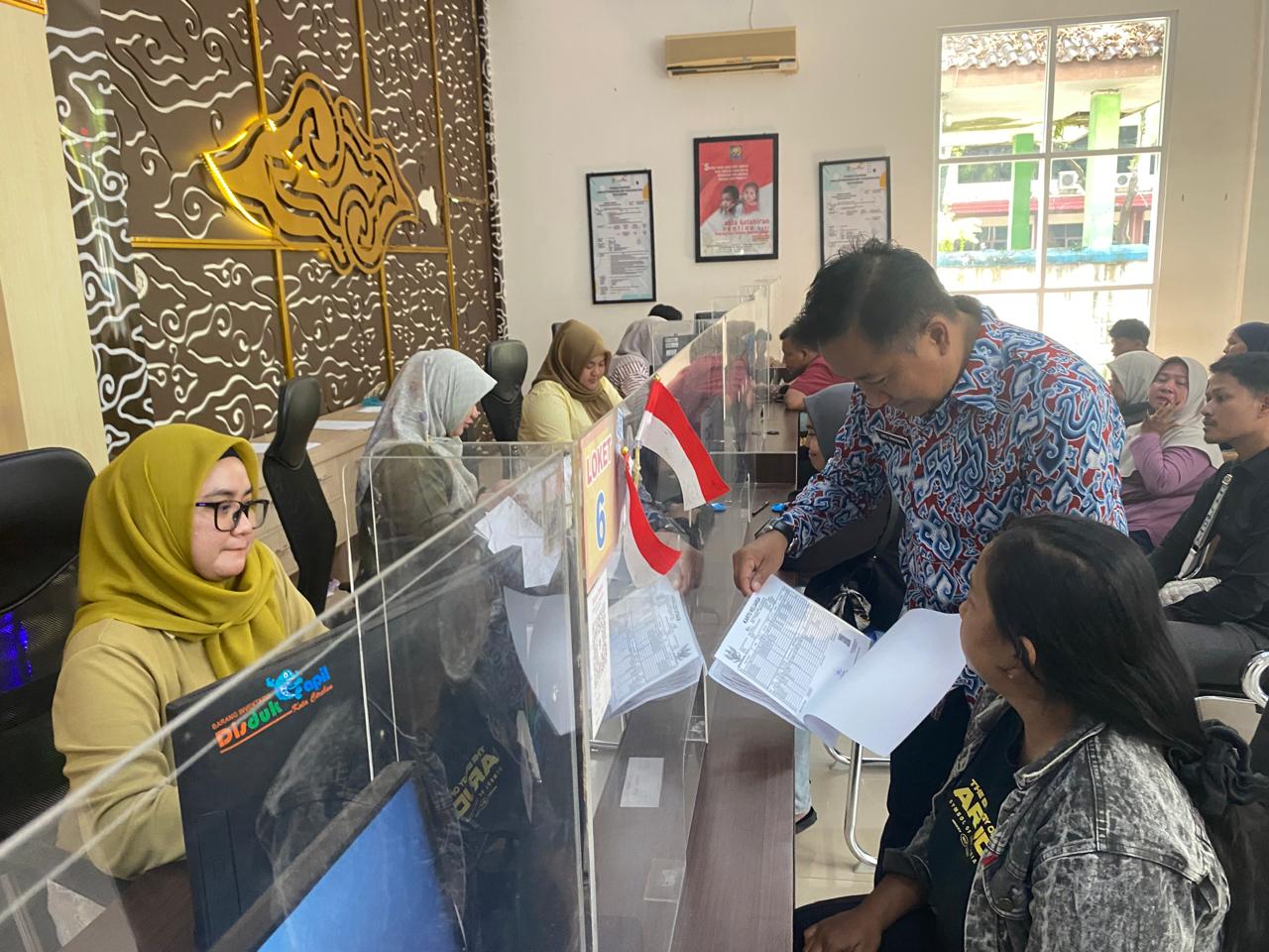 WFH Diterapkan, WFO Tetap Berjalan Normal