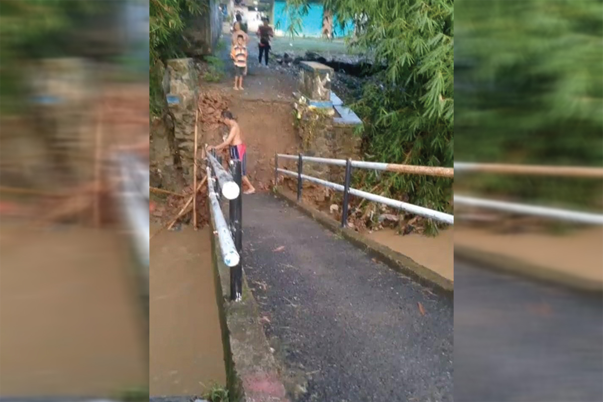 Jembatan Ambruk di Majalengka, Akses Warga Kadipaten Terputus