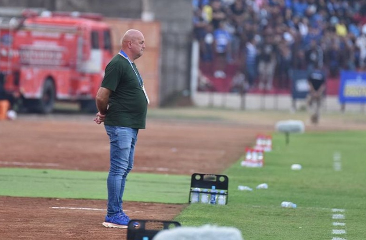 Arema vs Persib Hari Ini, Bojan Hodak Buka Opsi Bongkar Formasi 