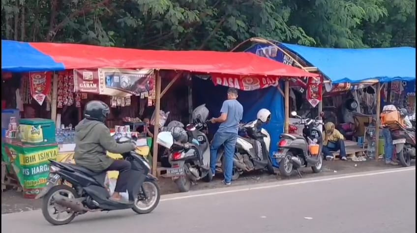 Warung Dadakan Pinggir Jalan Pantura Kota Cirebon Menjamur, Lokasi Favorit Pemudik untuk Istirahat