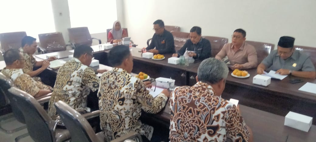 DPRD Minta DLH Perkuat Penanganan Sampah-RTH