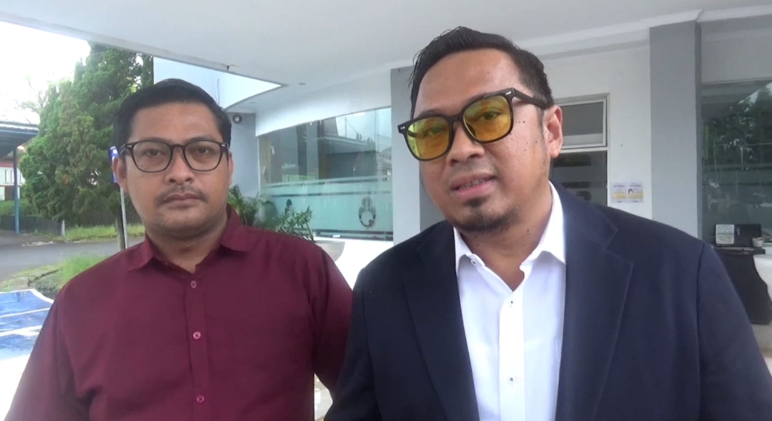 Menduga Ada Kelalaian Rumah Sakit, Tim Hotman Paris 911 Dampingi Keluarga Bayi Meninggal di Kuningan