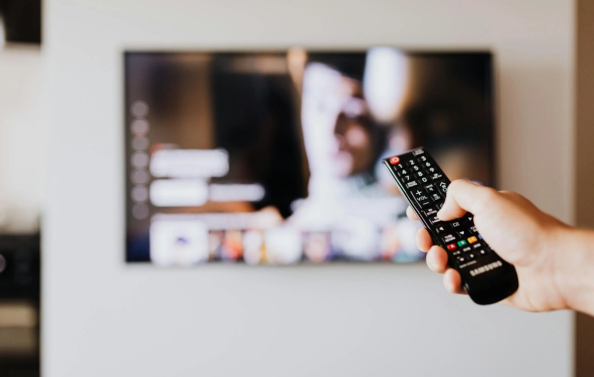 Ini Dia Rekomendasi Samsung Smart TV 8K Terbaru Tahun 2025